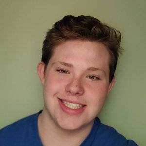 Meet your Posher, Alex